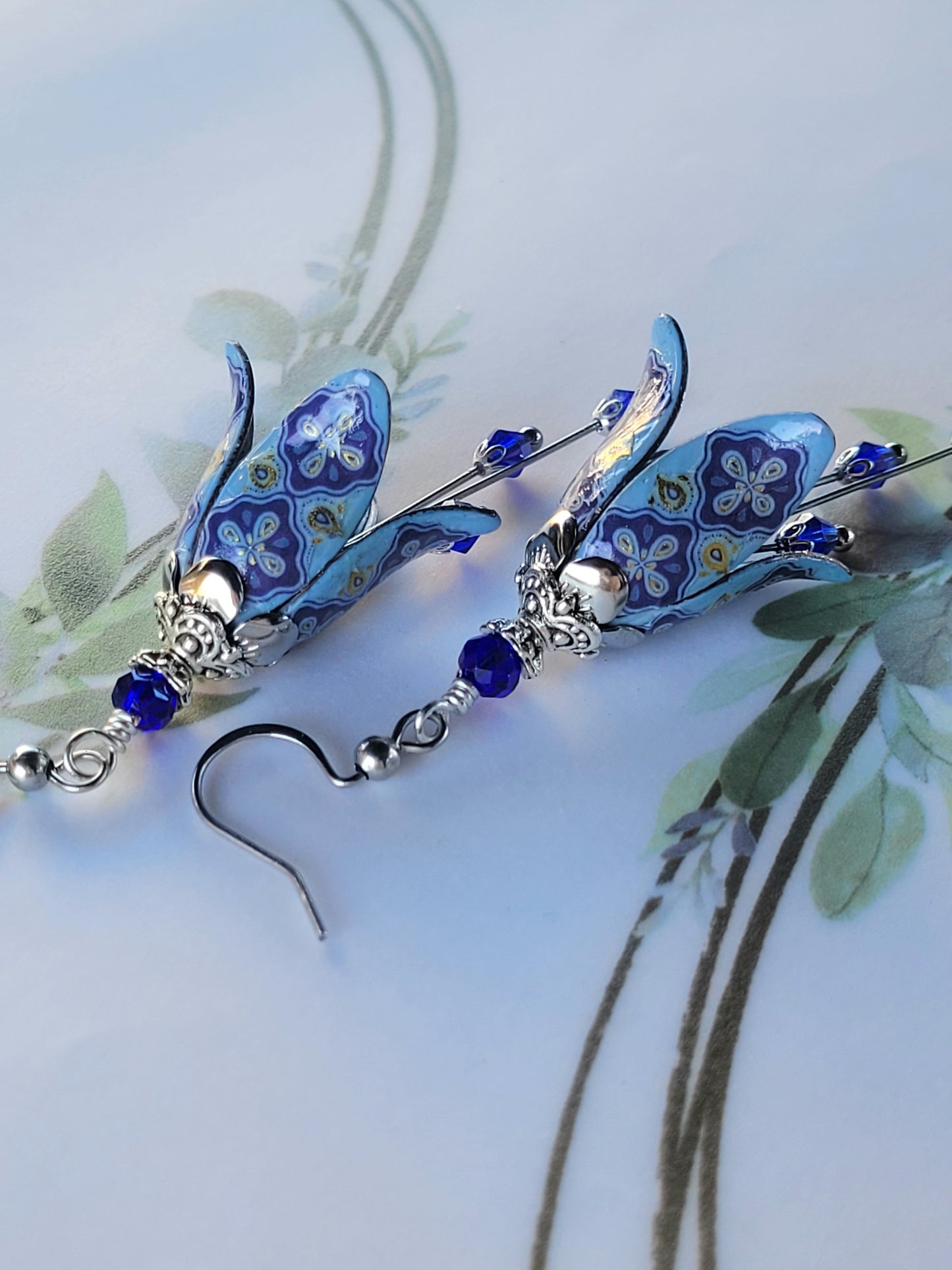 Aubrey Loves Blue Earrings